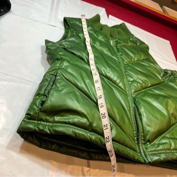 Old Navy GREEN Puffer Vest Full Zip Pockets Sleeveless Jacket RIBBED BAND NECK M - Picture 7 of 14